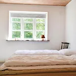 Two-bedroom In Casa vacanze