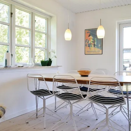 Two-bedroom In Nyaraló *