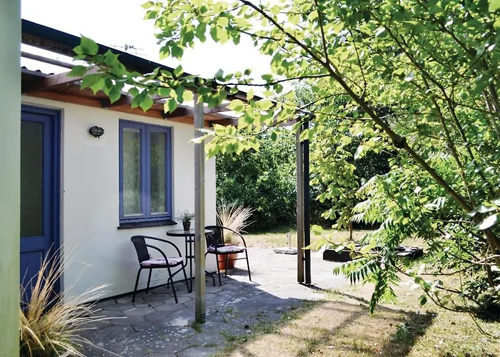 Two-bedroom In Holiday home *